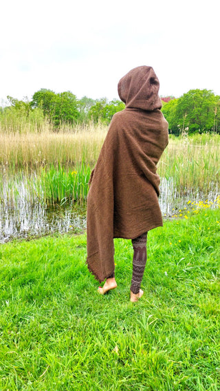 Taavi Hooded Shawl Earth