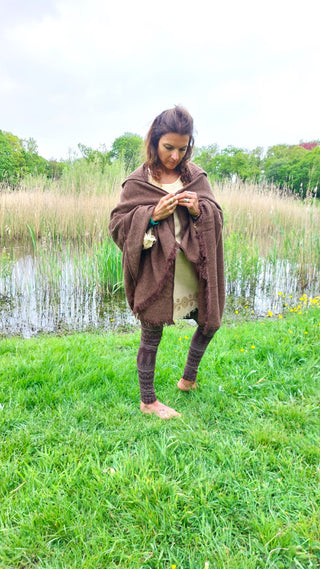 Taavi Hooded Shawl Earth