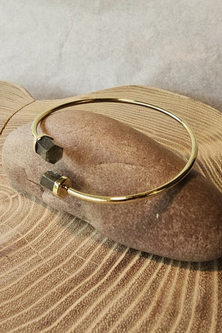 Double Point Bracelet Brass