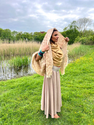 Shipibo shawl 100% jute