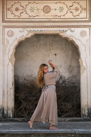 Aponi Jute border wrap