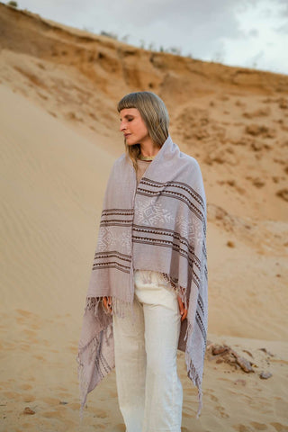 Pakal Shawl Dusty Amethyst