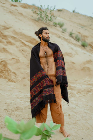 Khullu Shawl Black