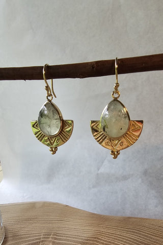 Isis Earrings Brass