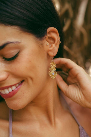 Trinity Stone Earrings Brass