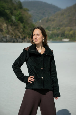 Leafed Jacket Black