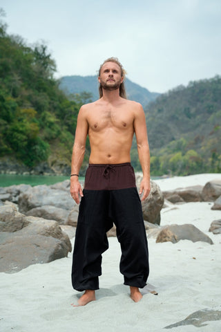 Nikai Pants Black