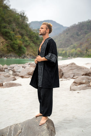 Solar Nomad Black